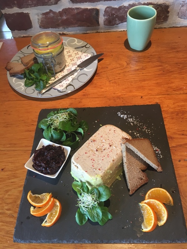 Terrine vegan façon foie gras de Marie Laforêt - Recettes de